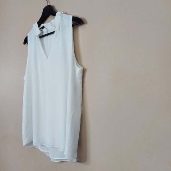 Naked Zebra v neck ruffle neckline detail size medium - Picture 3 of 7